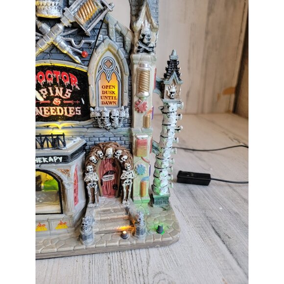 Lemax Doctor Pins & Needles AS IS spooky town Halloween Village accessory - Picture 5 of 15
